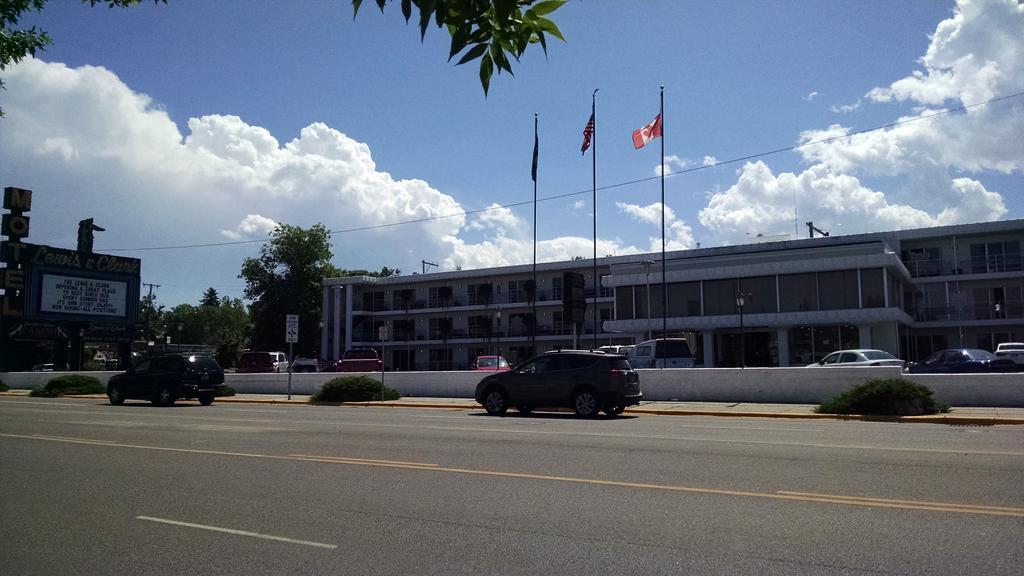 Lewis & Clark Motel - بوزيمان، مونتانا المظهر الخارجي الصورة
